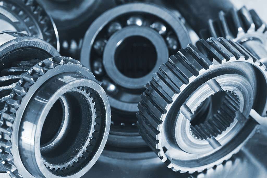 How to identify a problem with the pinion bearing